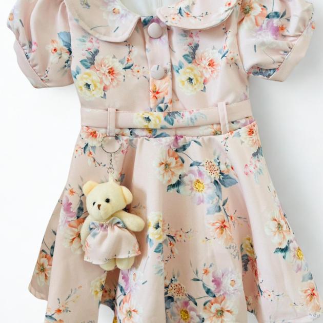 Çiçekli ayıcık aksesuarlı beli kemerli elbise